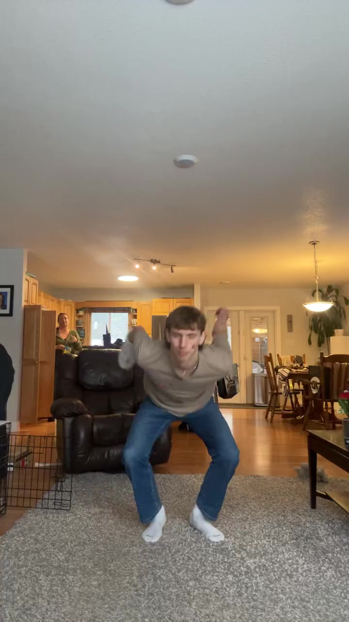 Watch Ashton Kohlman's Vertical Jump: 19 inches