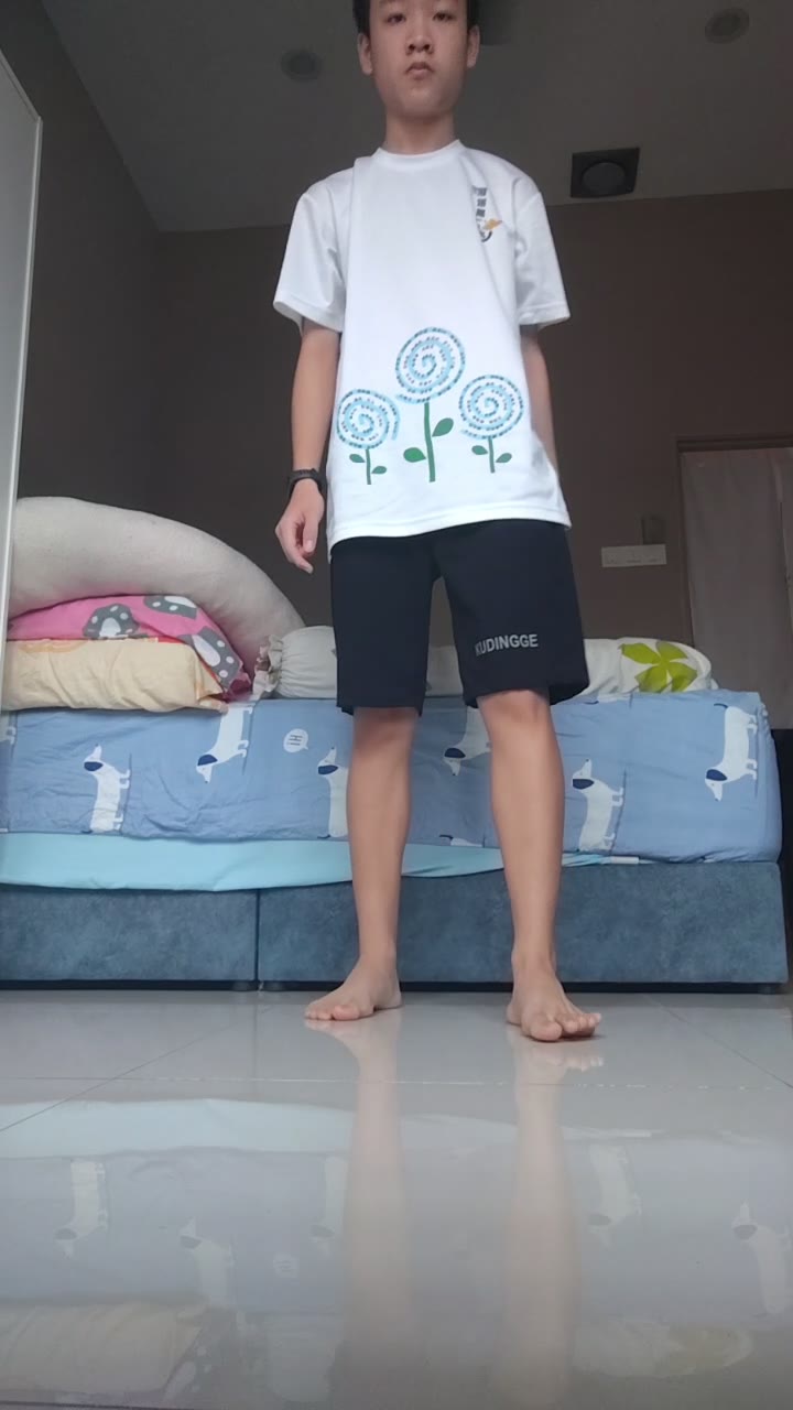 Watch Athlete's Vertical Jump: 24.5 inches