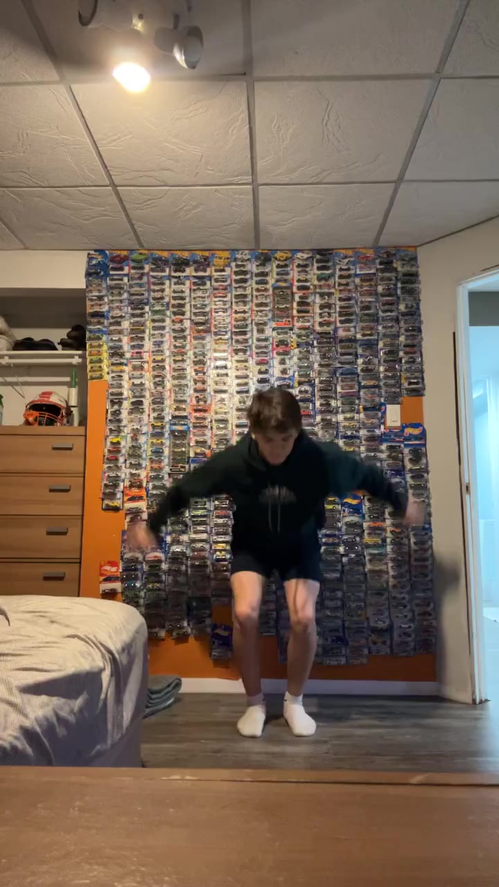 Watch Payson Acorn's Vertical Jump: Expired