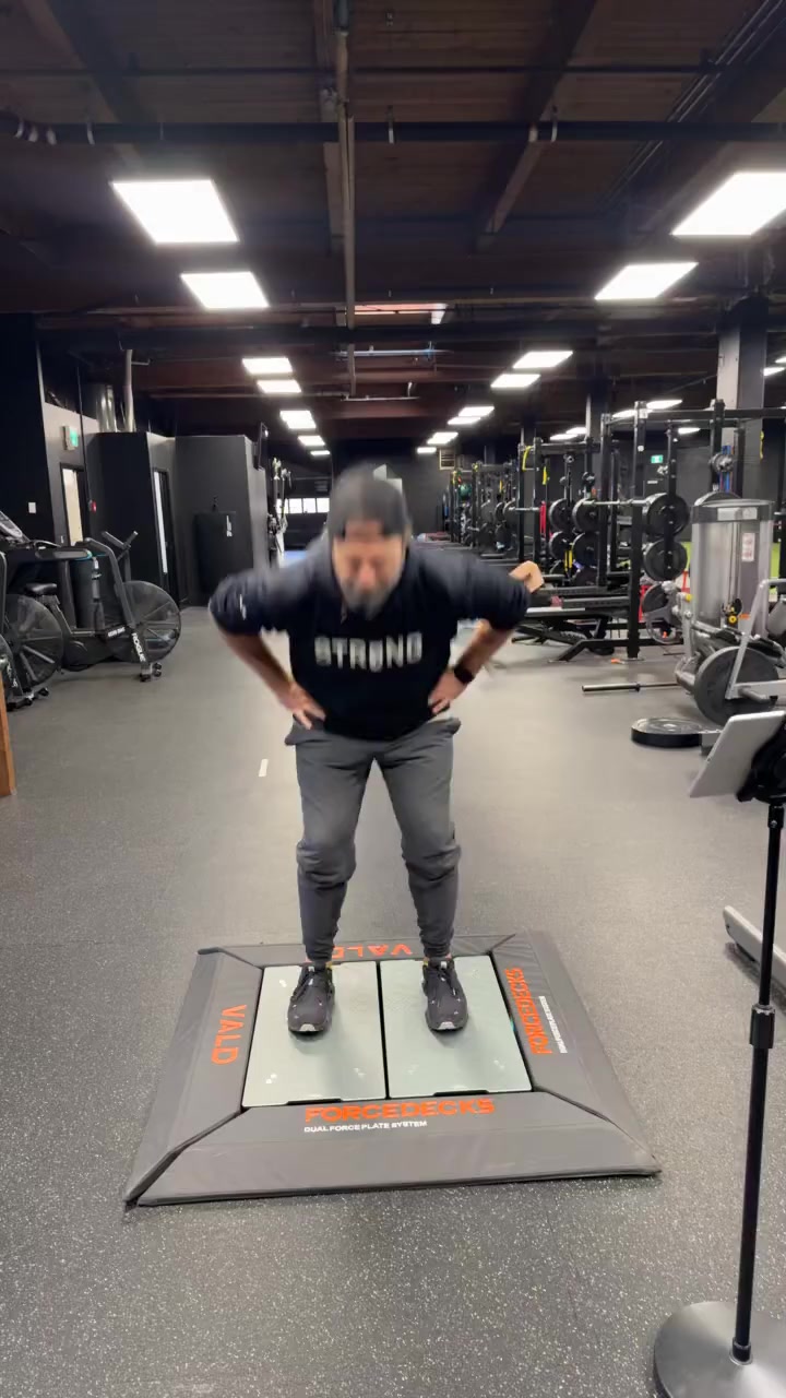 Watch PurpleShift athlete's Vertical Jump: 12 inches