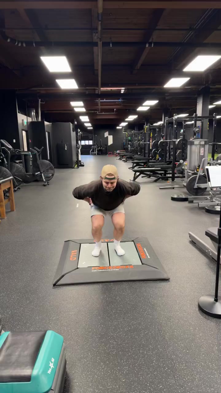 Watch PurpleShift athlete's Vertical Jump: 10 inches
