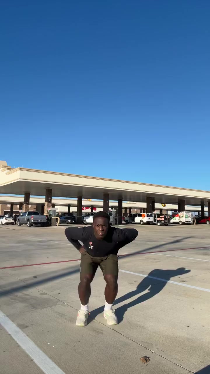 Watch micah awe's Vertical Jump: 18.5 inches