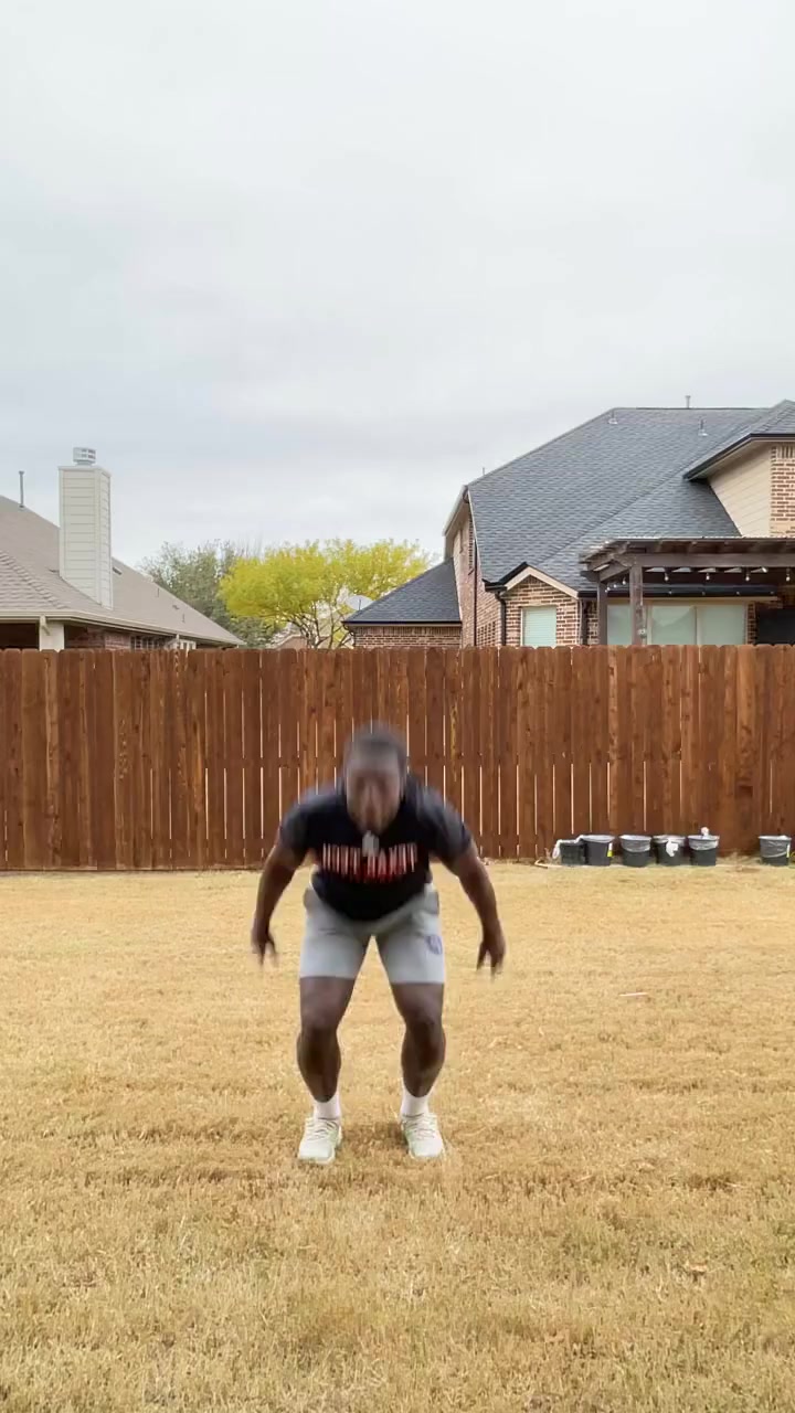 Watch PurpleShift athlete's Vertical Jump: 24.5 inches