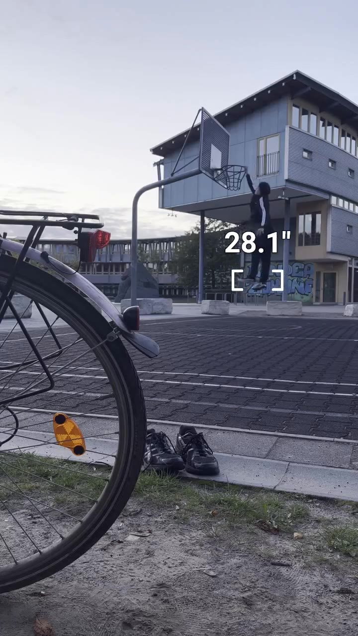 Watch Omar Karim's Vertical Jump: 28 inches