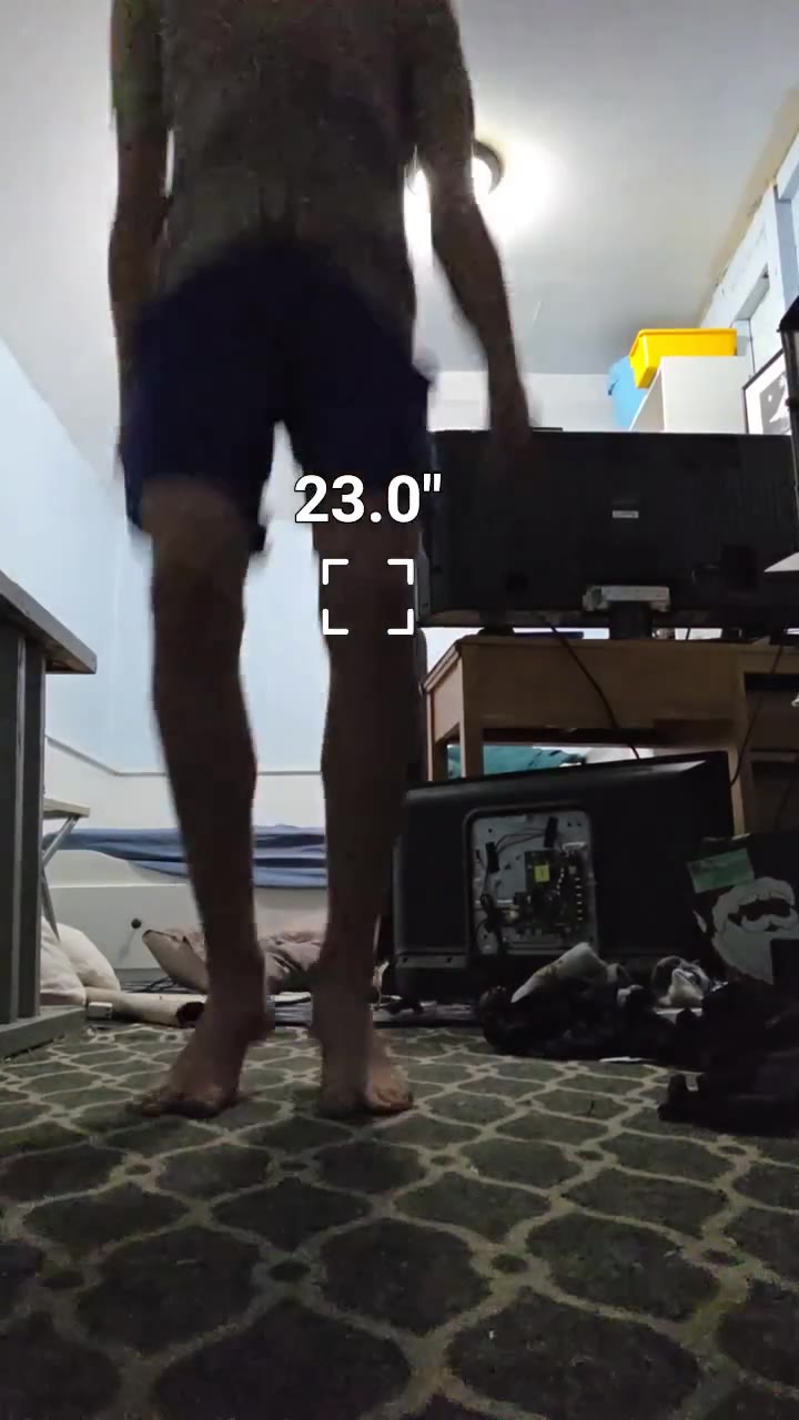 Watch Athlete's Vertical Jump: 23 inches