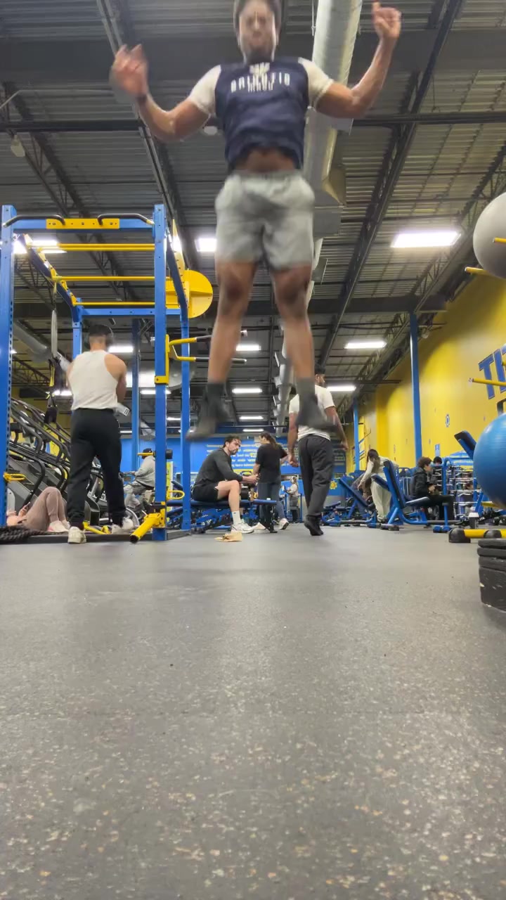 Watch cyrill jamal belfort's Vertical Jump: 26.5 inches