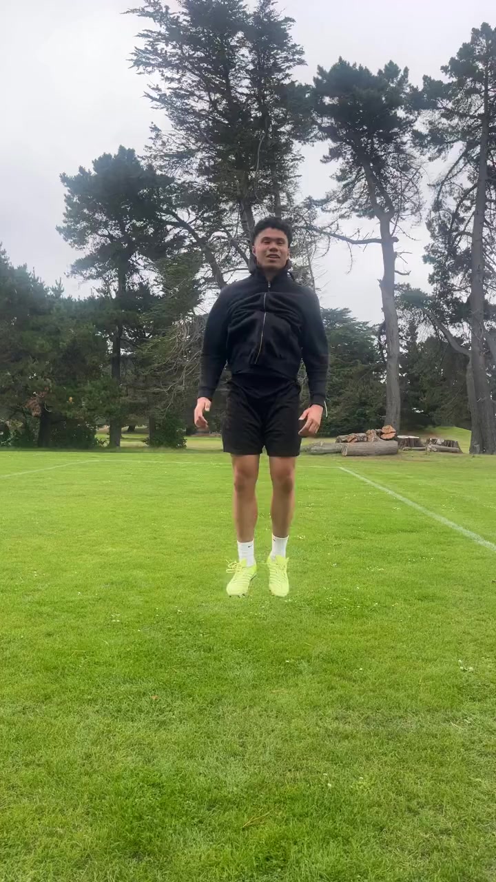 Watch Tahilanu Tongamana's Vertical Jump: 18.5 inches