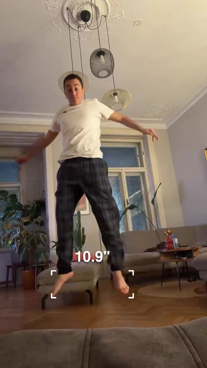Watch Ron Sev's Vertical Jump: 11 inches