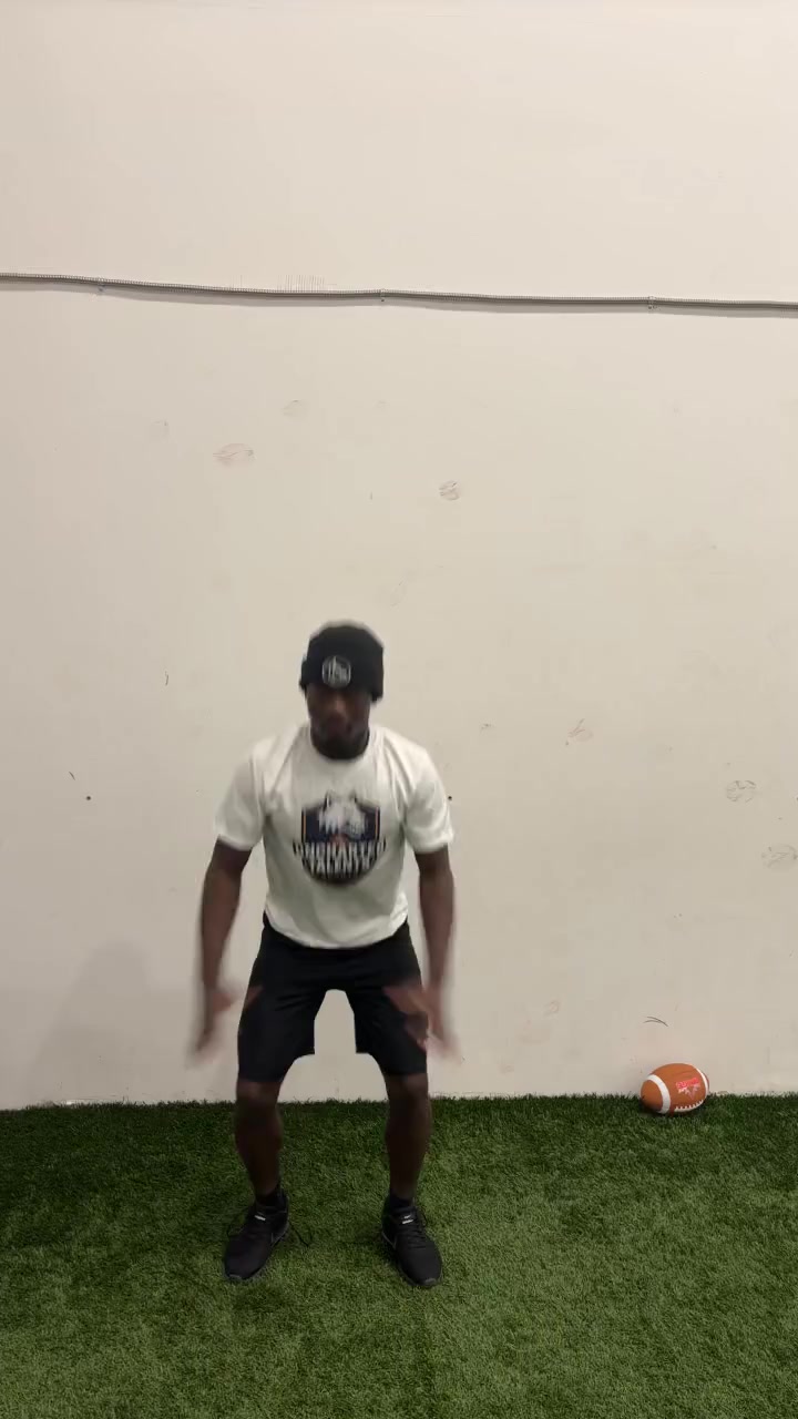 Watch PurpleShift athlete's Vertical Jump: 17.5 inches