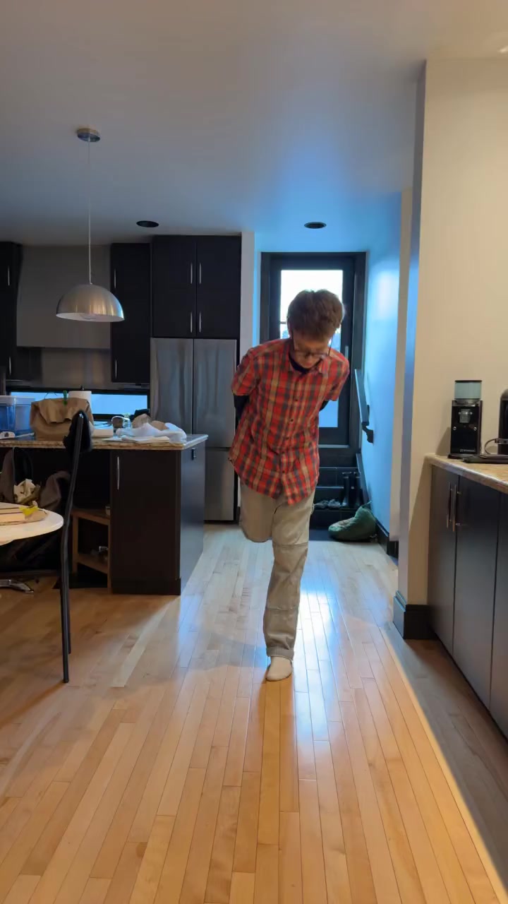 Watch patrick rous's Vertical Jump: 6.5 inches